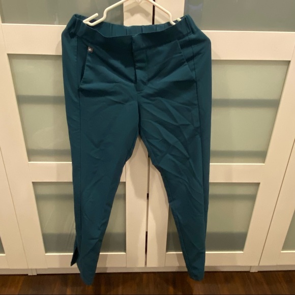 Figs Caribbean Blue Scrub Pants - Picture 2 of 3
